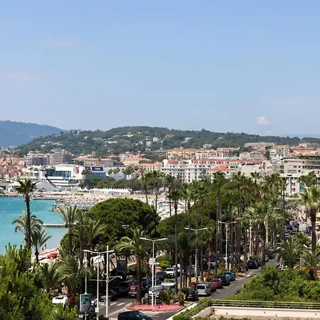 Ref 2006 - Croisette - Luxurious With Sea View For Rent 아파트